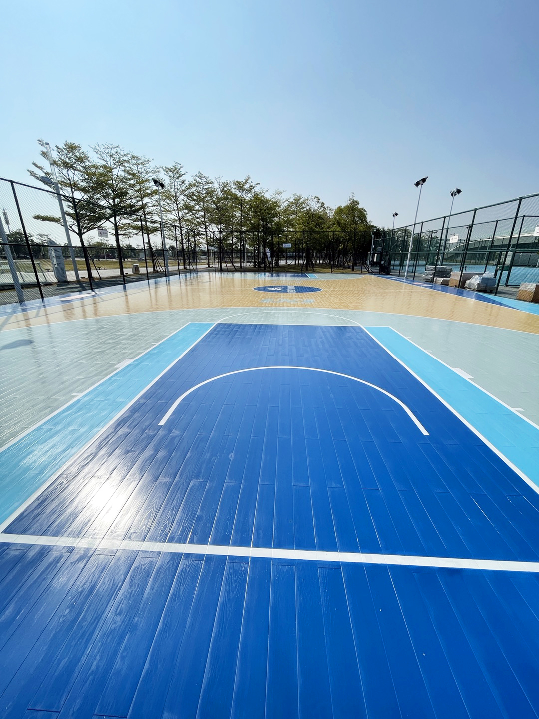 福建晉江第二體育中心戶外籃球場(chǎng)